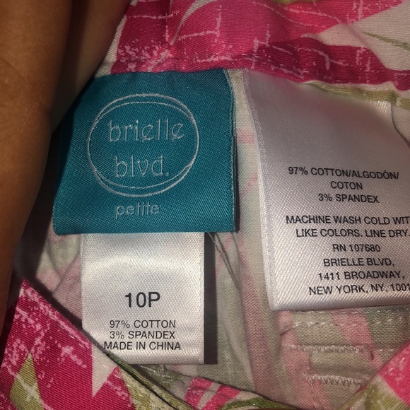 Brielle Blvd capris - Picture 3 of 3